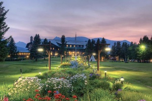 hotels near glacier national park