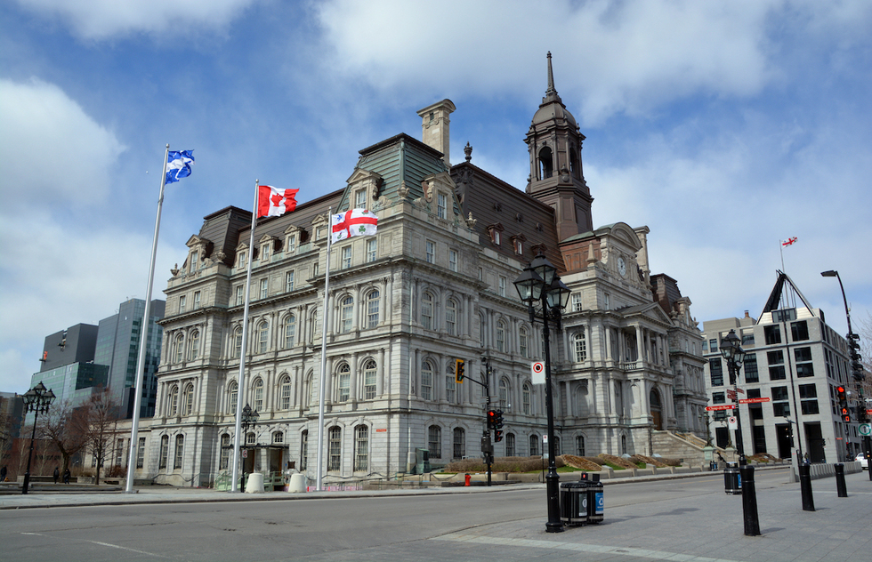 Quick tour of Montréal: rue Notre-Dame